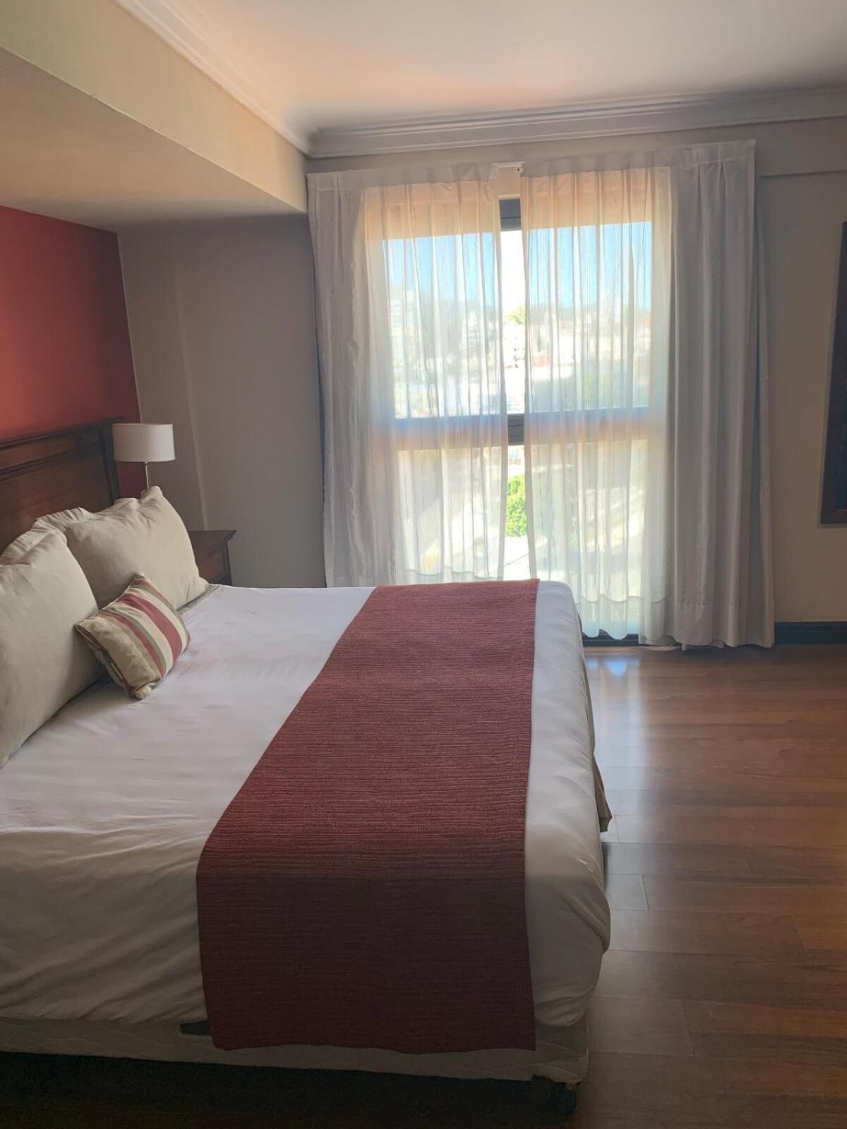 Homely In San Luis
